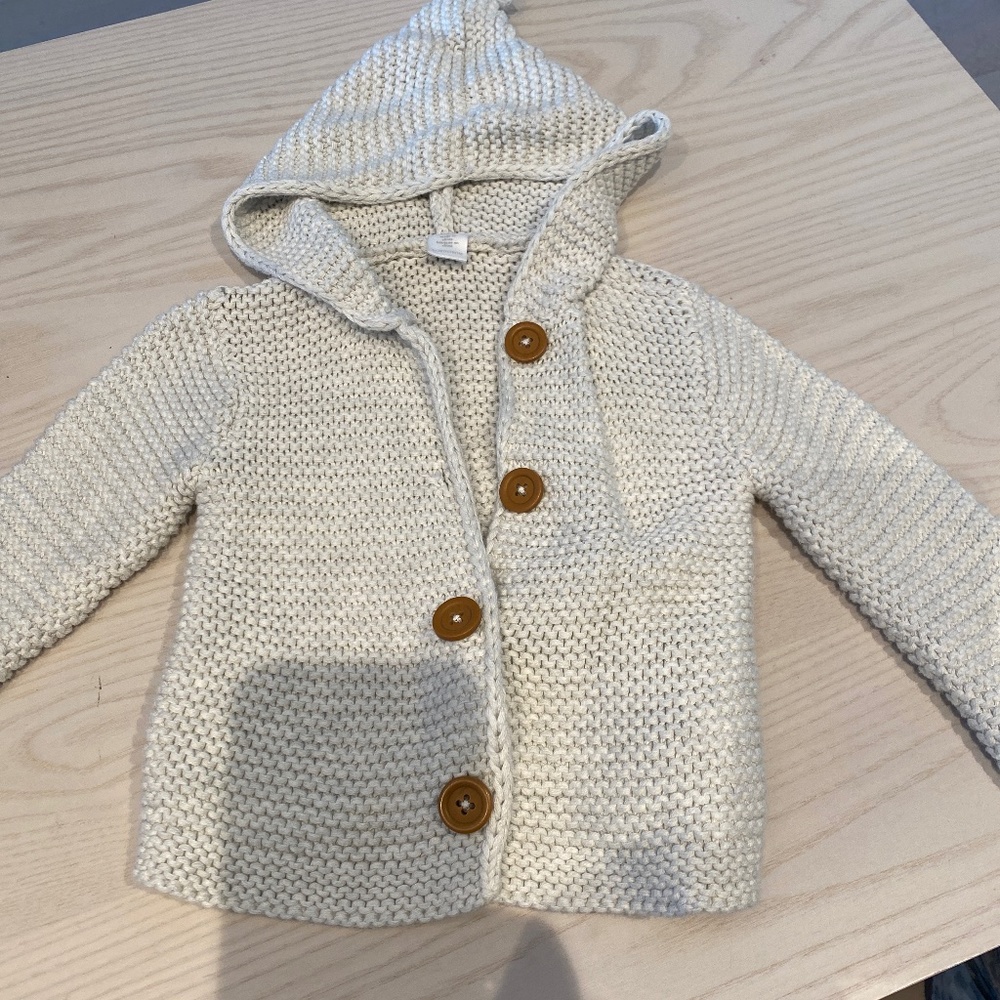 Baby sweater